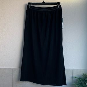 Ribbed Midi Skirt